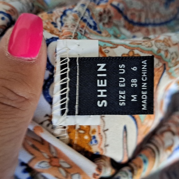 Shein blouse - Picture 2 of 3